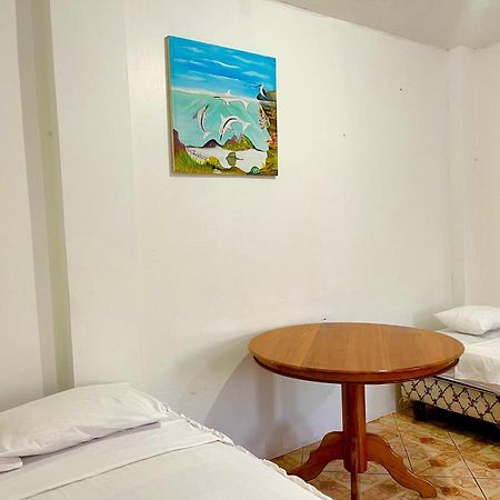 Hostal Vista Al Mar Hotel Puerto Baquerizo Moreno Buitenkant foto