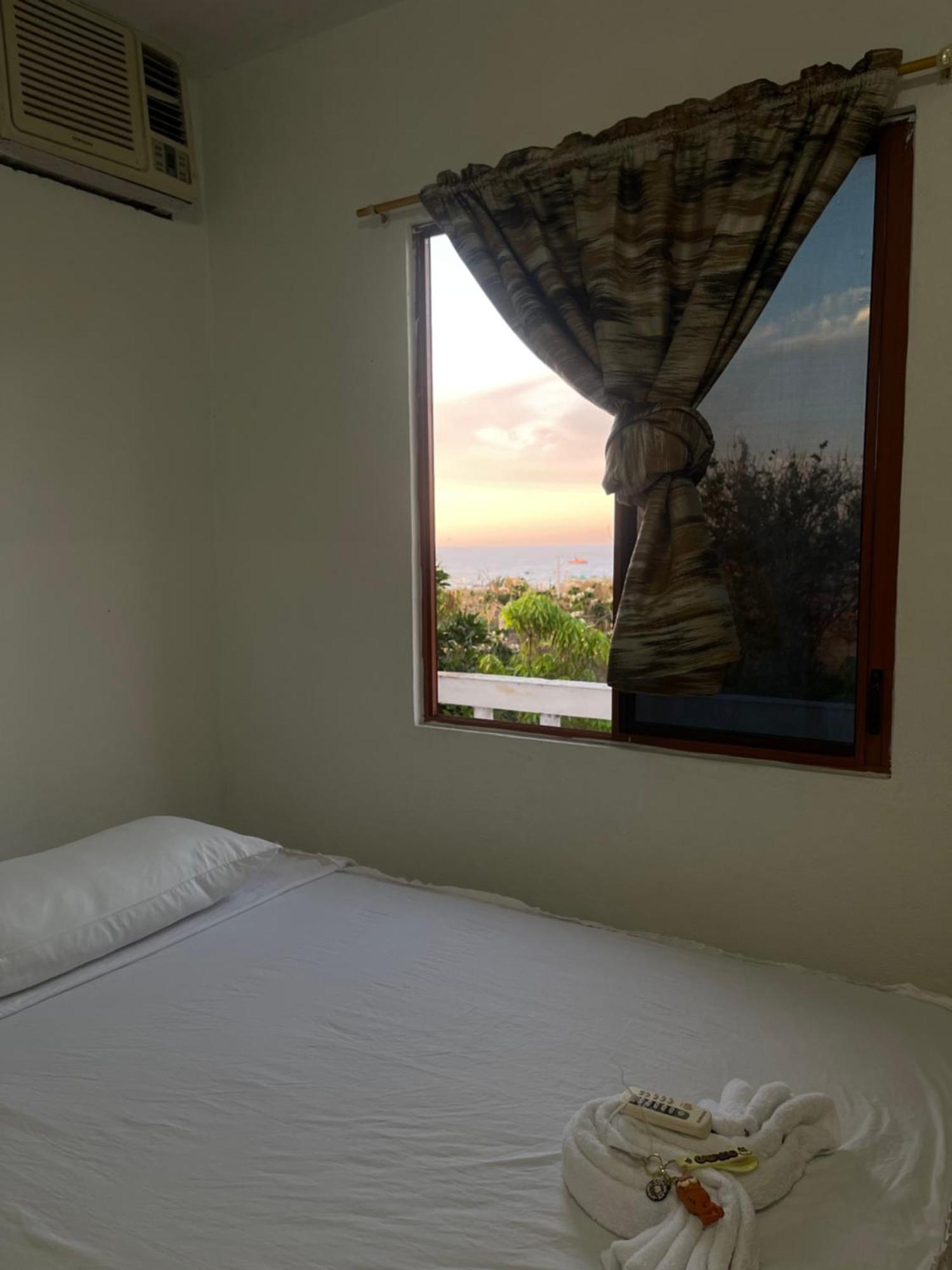 Hostal Vista Al Mar Hotel Puerto Baquerizo Moreno Buitenkant foto