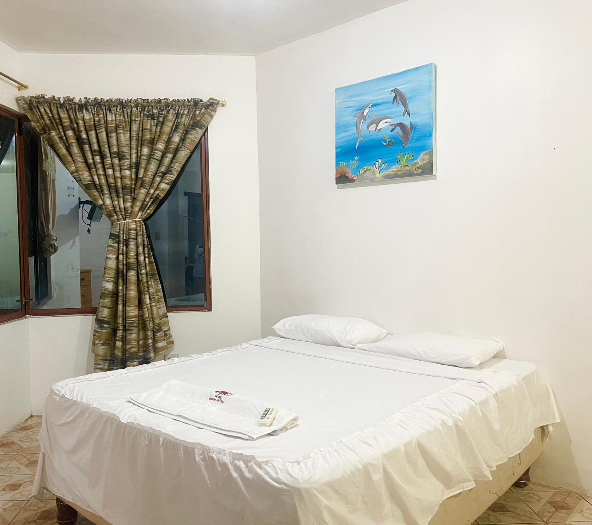 Hostal Vista Al Mar Hotel Puerto Baquerizo Moreno Buitenkant foto